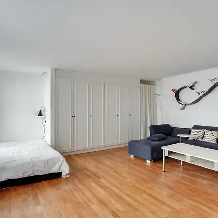 Apartment 3 People - Center By Weekome