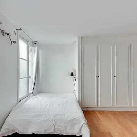 Apartment 3 People - Center By Weekome *
